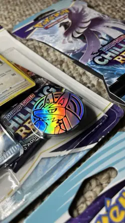 Pokemon Sword & Shield CHILLING REIGN Eevee & Morpeko Blisters + 7 Sleeved Packs - Image 5
