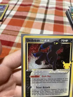Umbreon Gold Star 17/17 Celebrations Classic Collection Pokemon TCG NM - Image 3