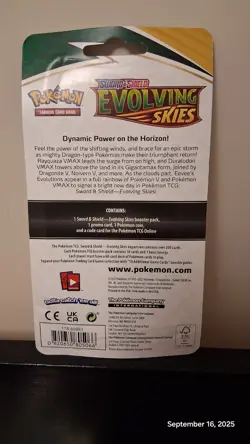 Pokemon Trading Card Game Eevee Booster Pack Evolving Skies - Image 2