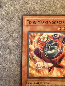 Toon Masked Sorcerer DB2-EN120 Dark Beginning 2 Unlimited - NM - Image 2