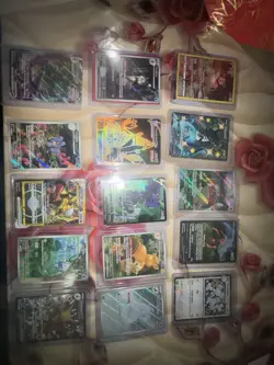 Pokemon TCG 15 Card Lot - Image 1