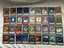 lot of 233 Yu-Gi-Oh! playing cards from 1996 - Image 2