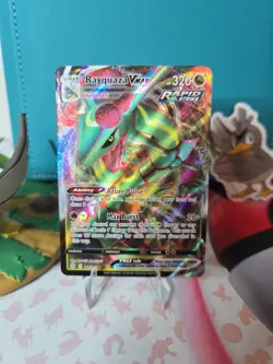 Rayquaza VMAX 111/203 VMAX Rare Evolving Skies Pokemon NM/M - Image 1