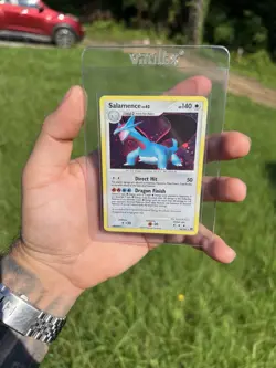 Pokemon TCG Salamence 2007 Diamond Pearl Holo Secret Wonders Holo Bleed NM LP - Image 1