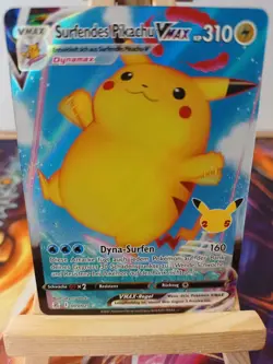 Surfing Pikachu VMAX Surfendes Pikachu 009/025 Deutsch NM Pokemon - Image 1