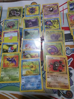 Pokemon 1st Edition Fossil Commons Uncommons Set 26 Cards No Duplicates - Image 3