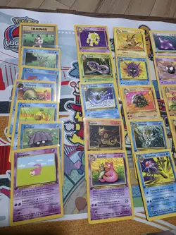 Pokemon 1st Edition Fossil Commons Uncommons 4 RARES Set 34 Cards No Dupes - Image 2