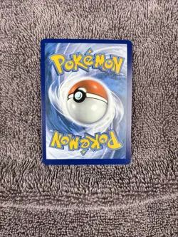 Pokemon TCG Golden Mew 025/025 Celebrations 2021 Secret Rare - Image 2