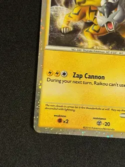 2010 Raikou - HGSS19 Promo Holo LP HGSS Promos Pokemon - PERFECT FART SWIRL - Image 5
