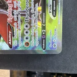 Pokemon Galarian Zapdos V 173/198 Chilling Reign Ultra Rare Full Art Holo EN - Image 5