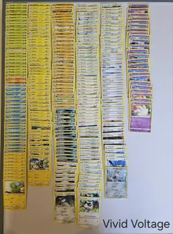 2500 Bulk Pokemon TCG Cards All 2020 - 2022 Fusion Strike,Brilliant Stars & More - Image 4