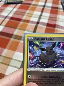 Radiant Eevee SWSH230 SWSH: Sword & Shield Promo Cards Holo - Image 3