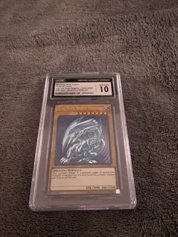 2018 YU-GI-OH! LEGENDARY COLLECTION KAIBA MEGA PACK BLUE-EYES WHITE DRAGON CGC10 - Image 1