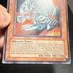 Yugioh Blue-Eyes Toon Dragon DB1-EN066 Super Rare Lp - Image 4