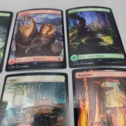 Magic MTG Final Fantasy - FOIL Basic Lands Set of 16 Magic the Gathering - Image 3