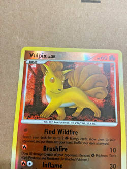 2009 Pokemon Platinum #SH6 Shiny Vulpix Reverse Holo Card - Image 4