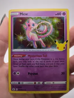 2021 Mew Holo #011/025 Sword & Shield Celebrations Pokemon TCG - Image 1