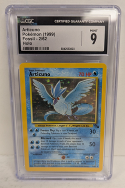 Articuno Pokemon (1999) Fossil - 2/62 Holo CGC 9 MINT - Image 2