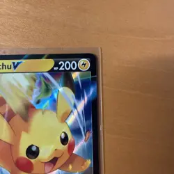 PIKACHU V 2023 POKEMON SWORD & SHIELD BLACK STAR PROMO HOLO #SWSH285 Q1652 - Image 4