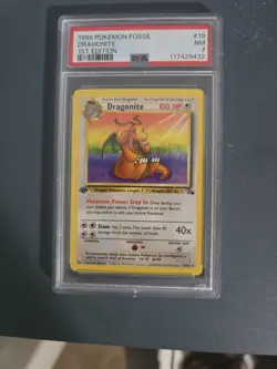 Pokemon 1999 Dragonite 19/62 Fossil Non-Holo Rare 1st Edition - Image 1