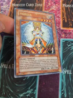 Yugioh Honest TWED-EN001 Ultra Rare Limited Near Mint - Image 2