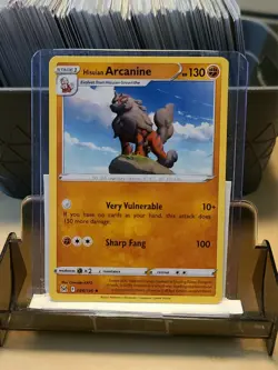 Hisuian Arcanine 84/196 Pokemon TCG Lost Origin- Regular Finish- NM / MINT - Image 1
