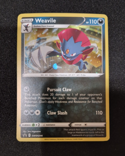 Weavile (Cosmos Holo) SWSH246 Holo Promo Sword & Shield Promo Pokemon Holo NM - Image 1