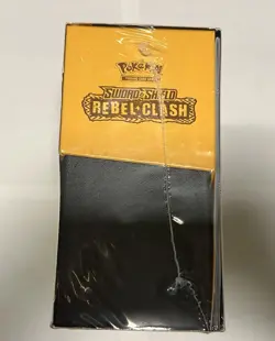 Pokemon Sword & Shield Rebel Clash Elite Trainer Box (ETB) - With Case - Image 2