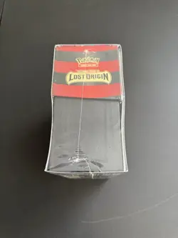 Pokemon TCG Lost Origin Elite Trainer Box ETB BRAND NEW SEALED - Image 4