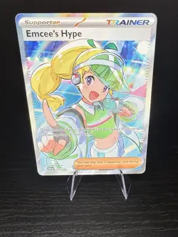 Emcee's Hype 220/182 Full Art Holo Trainer Pokemon TCG SV: Destined Rivals - Image 1