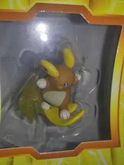 Pokemon TCG Alolan Raichu Figure Collection Box (New Sealed) 2018 - Image 3