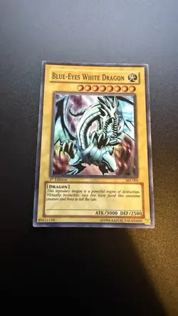 Blue-Eyes White Dragon SDK-001 Starter Deck: Kaiba 1st Edition - Image 1