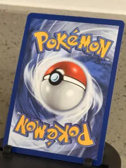 Pokemon TCG Togekiss VMAX Rainbow 191/185 Vivid Voltage Full Art Near Mint - Image 3