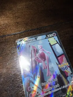 Pokemon TCG Mewtwo v Alt Art Full Art Holo Ultra Rare Card 072/078 Pokemon Go - Image 4