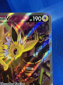 Jolteon v SWSH183 Pokemon TCG Sword & Shield Holo Black Star Promo Card LP - Image 3