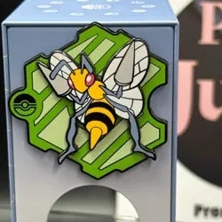 2025 Beedrill Magnet 151C Pokemon TCG S-Chinese Exclusive - Image 1
