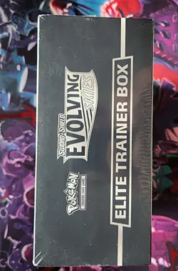 SEALED Pokemon TCG Sword & Shield Evolving Skies Elite Trainer Box English 2021 - Image 5