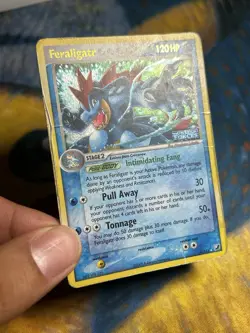 Feraligatr 4/115 Ex Unseen Forces Rare Reverse Holo Stamped Pokemon Card DMG - Image 3