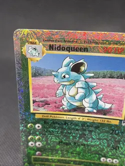 Pokemon Nidoqueen 32/110 Legendary Collection Reverse Holo Rare - Image 2