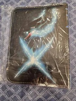 Binder New Pokemon CHARZARD BLUE DRAGON 200-400 Sleeves Zip Closure Waterproof - Image 2