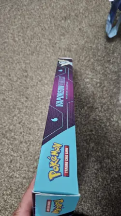 Pokemon TCG Vaporeon VMAX Premium Collection Box Promo Full Art Booster English - Image 4