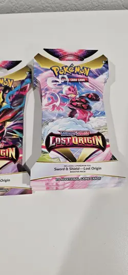 Pokemon: Sword & Shield Lost Origin Sleeved Booster Packs Lot of 20 Brand New! 820650850561 - Image 5