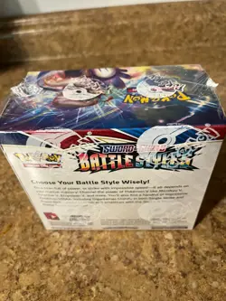 Pokemon TCG: Sword & Shield - Battle Styles Booster Box (36 Card Packs) - Image 3