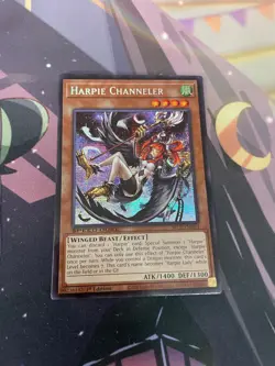 YUGIOH - HARPIE CHANNELER - PRISMATIC SECRET RARE - NM - 1ST ED - SBC2 - Image 1