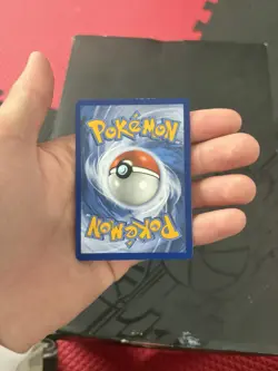 The Pokemon Company M Charizard EX 101/108 Evolutions 2016 Holo Ultra Rare - Image 3