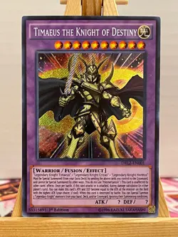 Timaeus Der Schicksalsritter DRL2-EN001 Secret Rare Englisch NM YUGIOH - Image 1