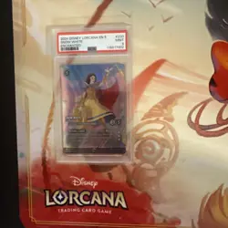 2024 DISNEY LORCANA EN 5 SHIMMERING SKIES #220/204 SNOW WHITE ENCHANTED PSA 9 - Image 1