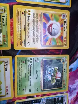 Pokemon TCG Base Set and Fossil Lot! Bonus Walrein! Vintage Pokemon Cards NM-LP! - Image 3