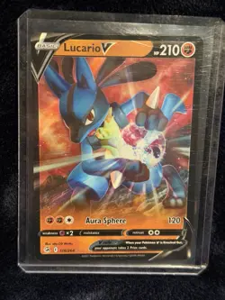 Lucario V 146/264 Fusion Strike NM Full Ultra Rare Pokemon Card - Image 1