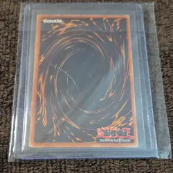 Yu-Gi-Oh! TCG Konami Gate Guardian MRD-000 1996 Unlimited Secret Rare Holo - Image 2